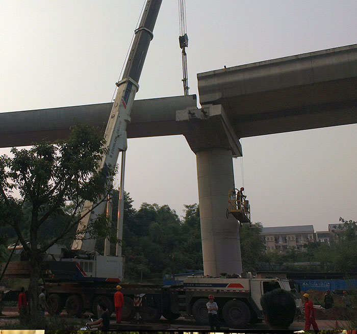 高墟轻轨和地铁吊装